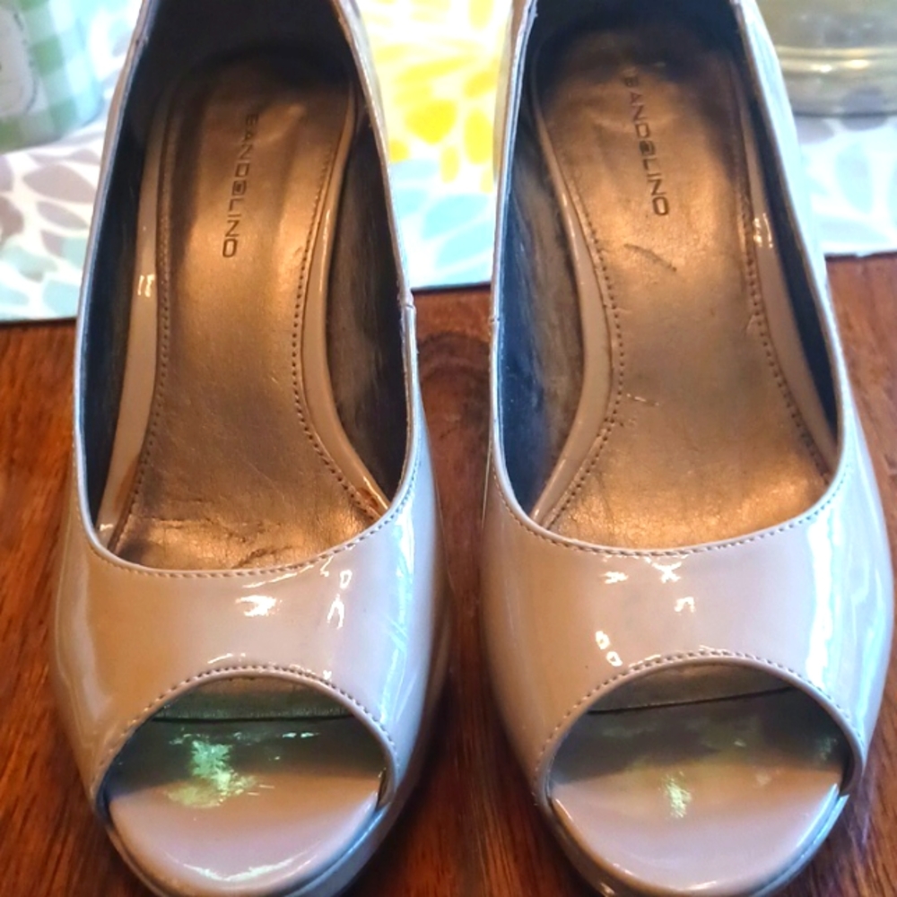 New Bandolino heels